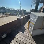 Kapitaenshuus *