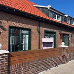 Kapitaenshuus Appartement Carolinensiel