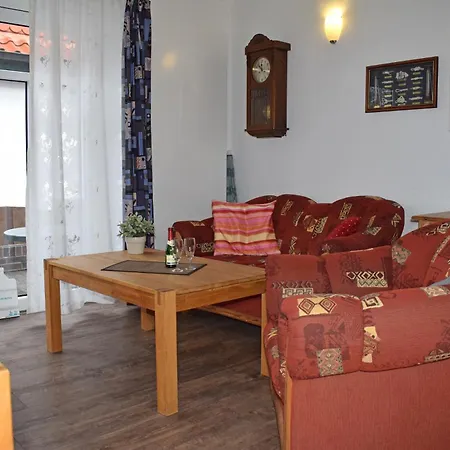 Kapitaenshuus 卡罗利嫩西尔