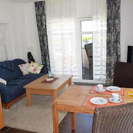 Kapitaenshuus Appartement Carolinensiel